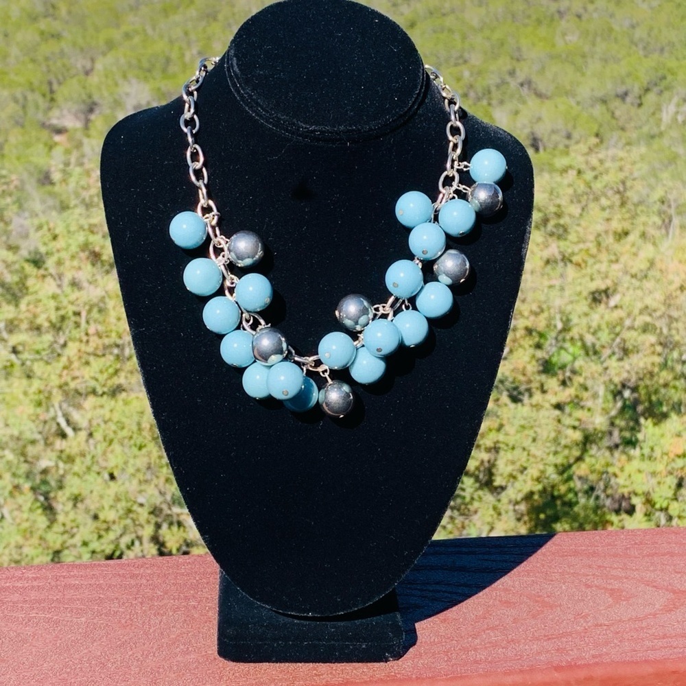Blue Round‎ Cluster Bubble Necklace
